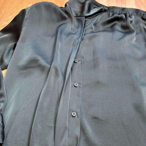 Vintage Jones  New York Long Sleeve Button Up Blouse - Picture 4 of 6